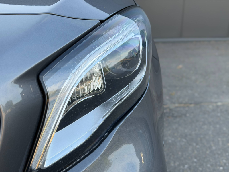 Mercedes-Benz GLA 200 d 136cv - Boite Auto. - Pack AMG - Toit ouvrant — photo 12