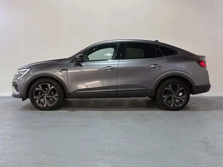 Renault Arkana 2022, foto 4