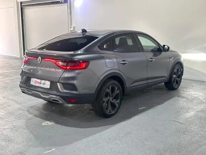 Renault Arkana 2022, foto 28