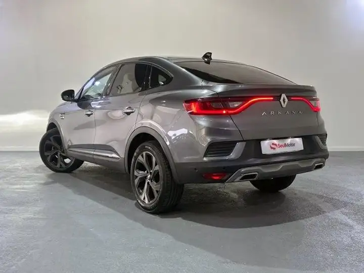Renault Arkana 2022, foto 2
