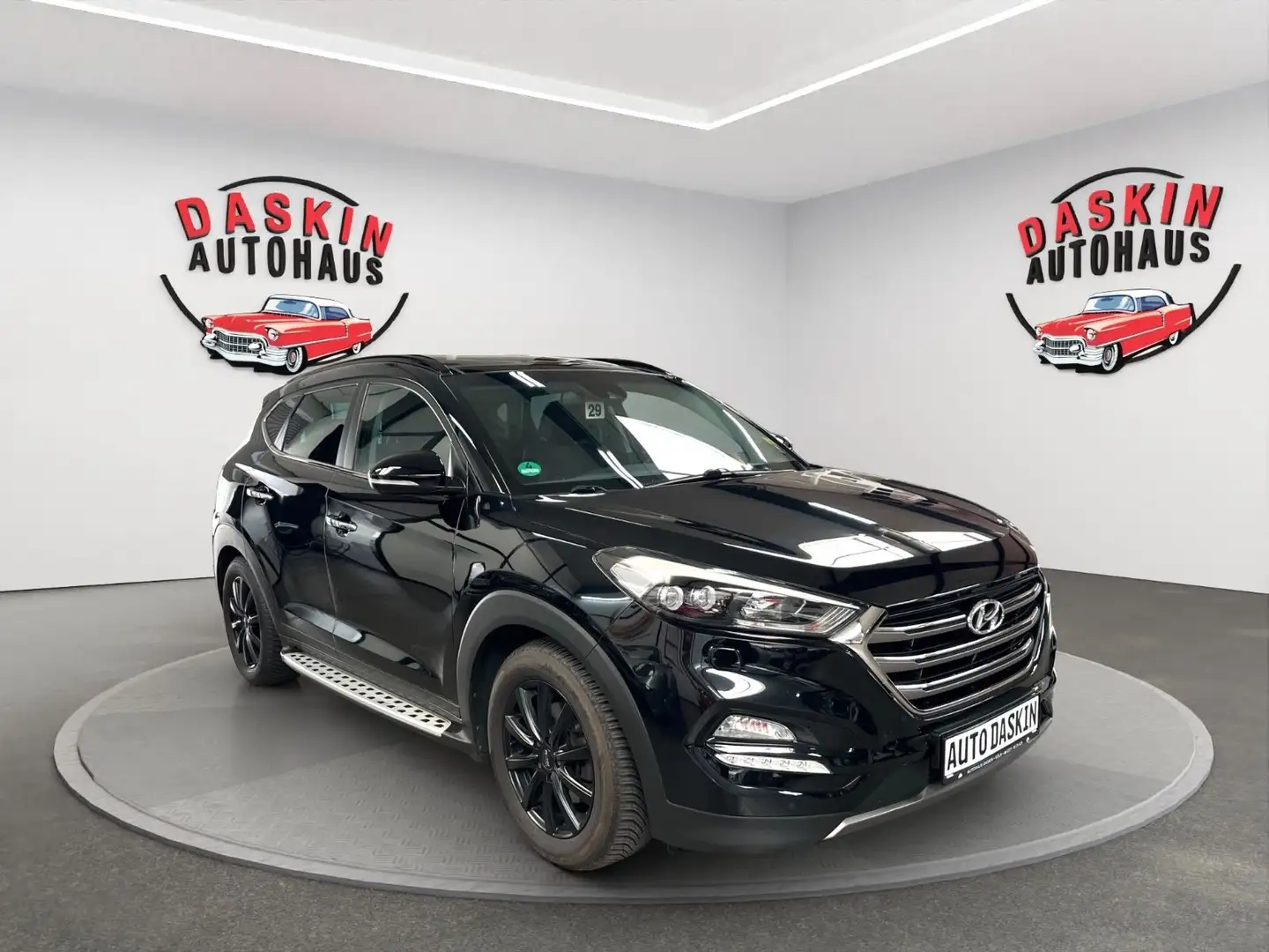 Hyundai TUCSON 4WD PANO/SCHIEBEDACH/LEDER/NAVI Noir - 1