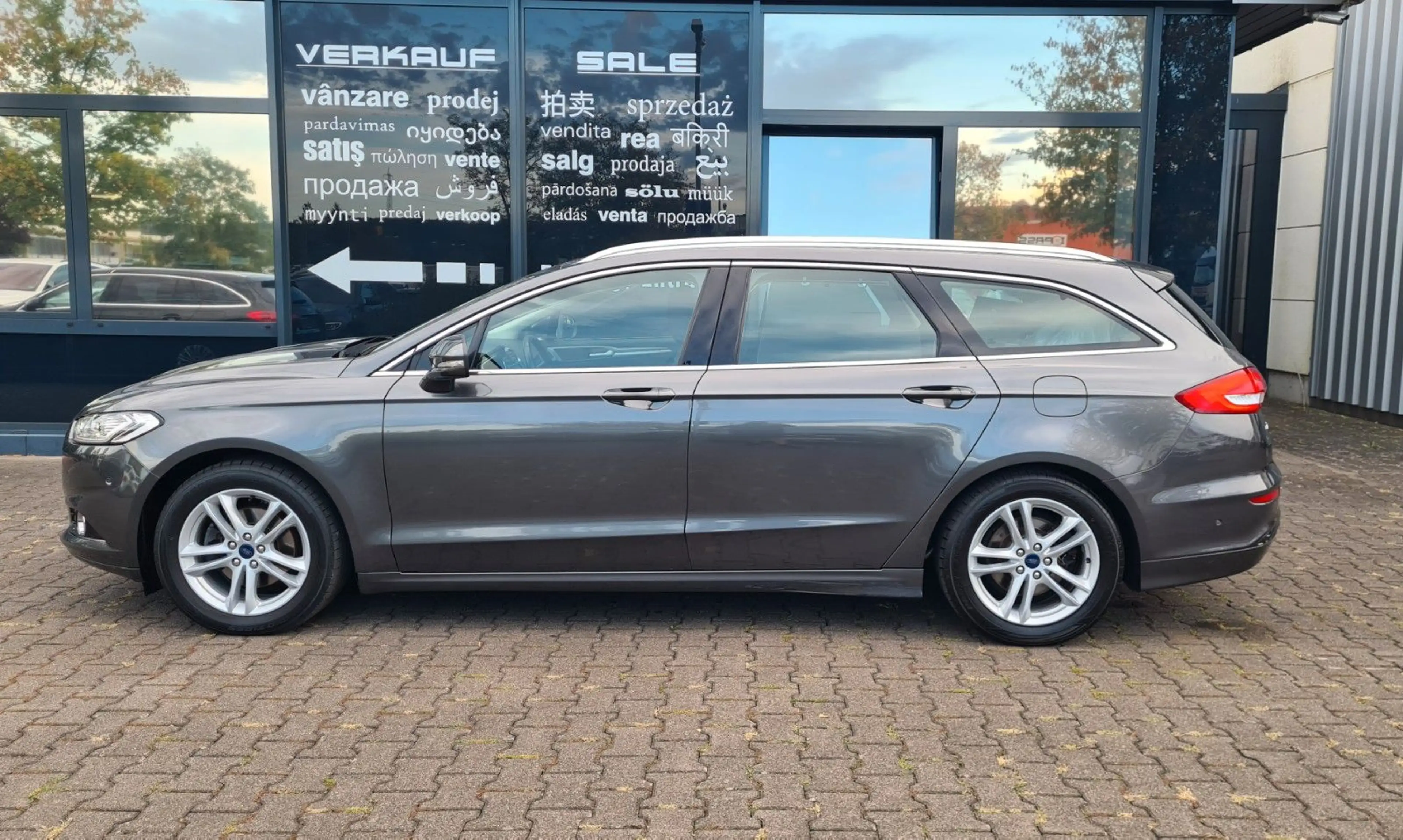 Ford Mondeo Turnier Titanium - ASSISTS - LED - AHK - — photo 4