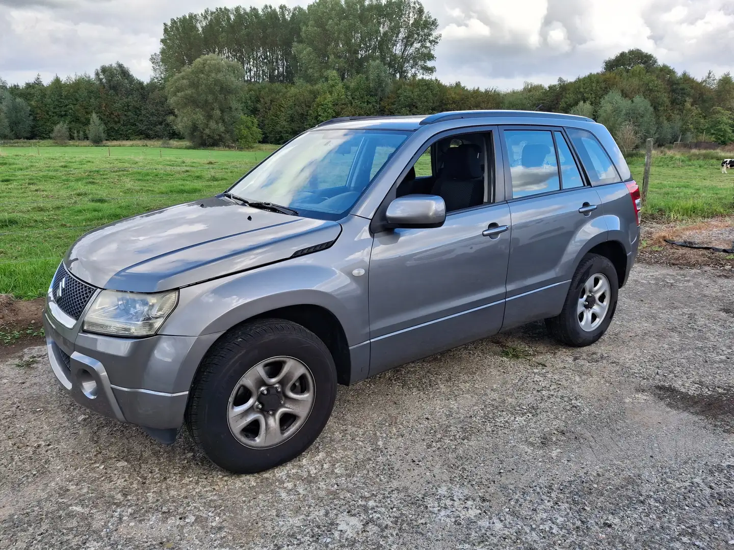 Suzuki Grand Vitara Grand Vitara 2.0 benzine KAPOTTE MOTOR!!! Gris - 1