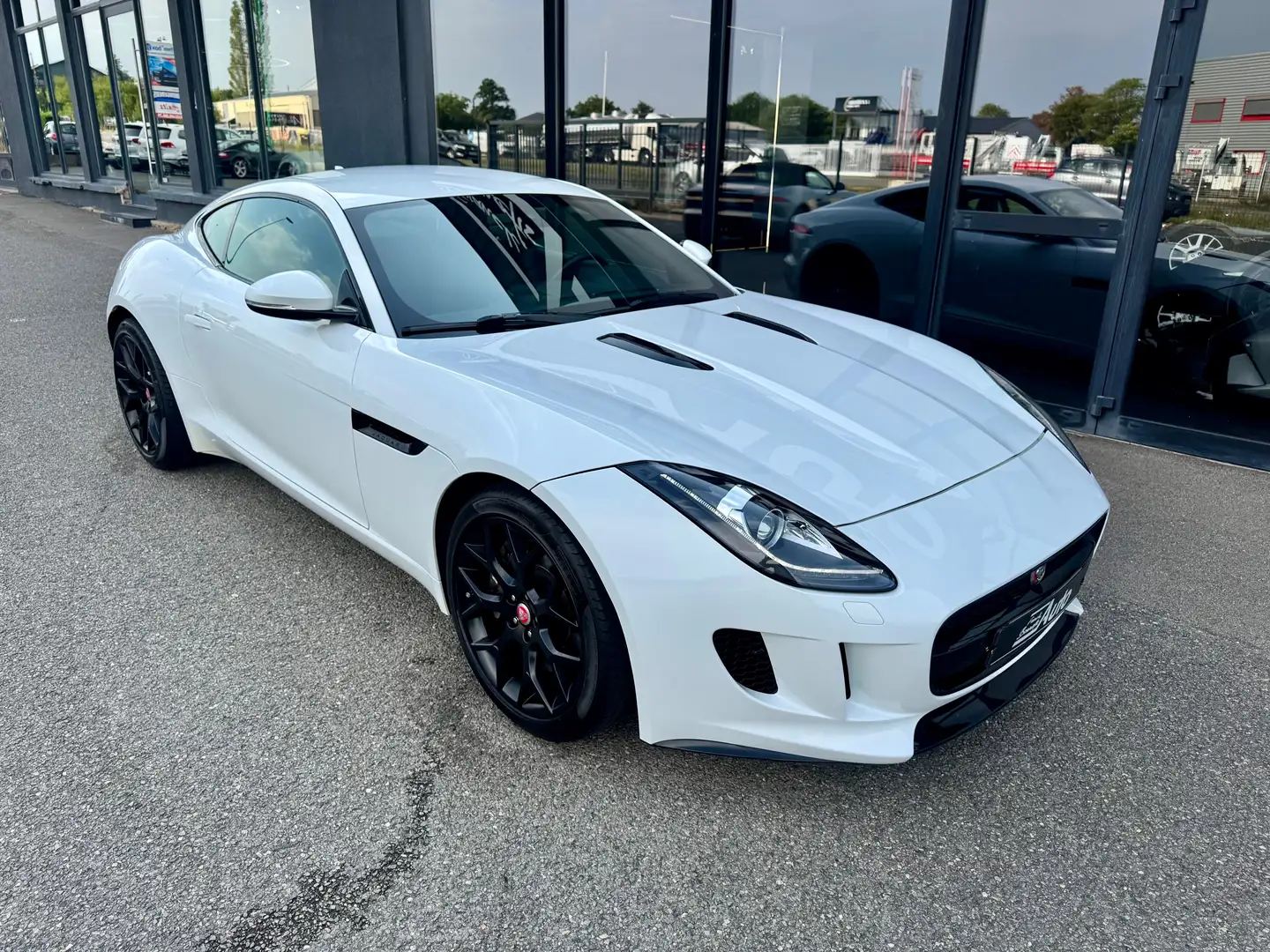 Jaguar F-Type F-Type Coupé V6 3L Suralimenté 340 ch BVA8 Wit - 2