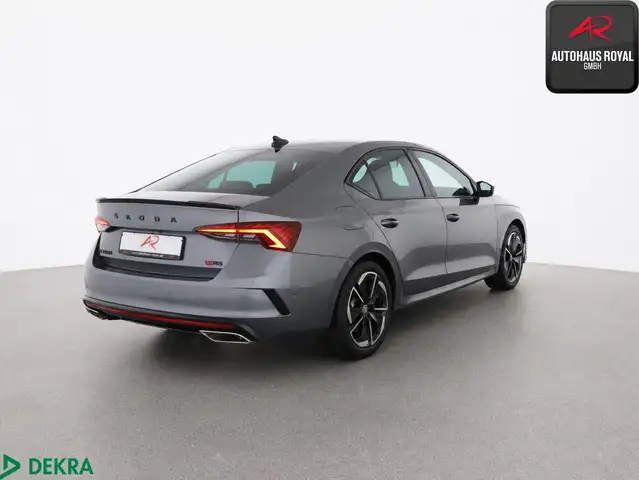 Skoda Octavia view 5