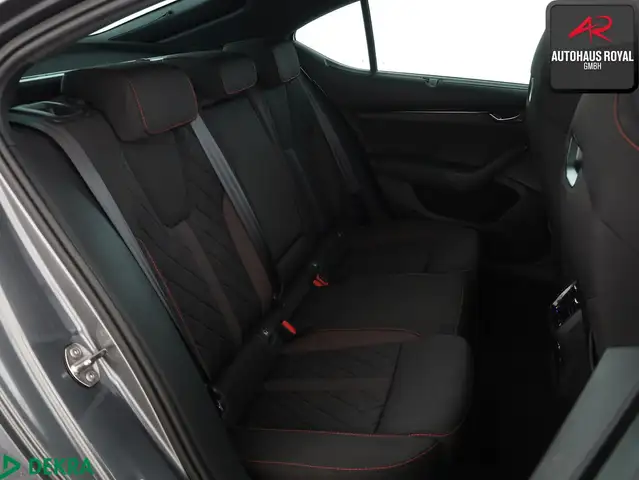 Skoda Octavia view 13