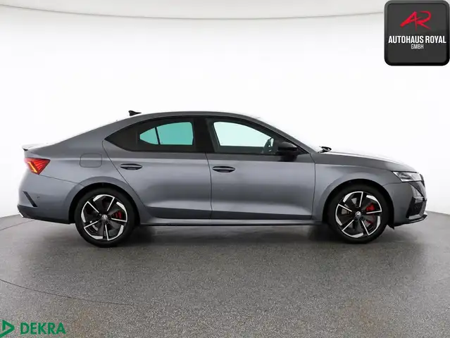 Skoda Octavia view 6