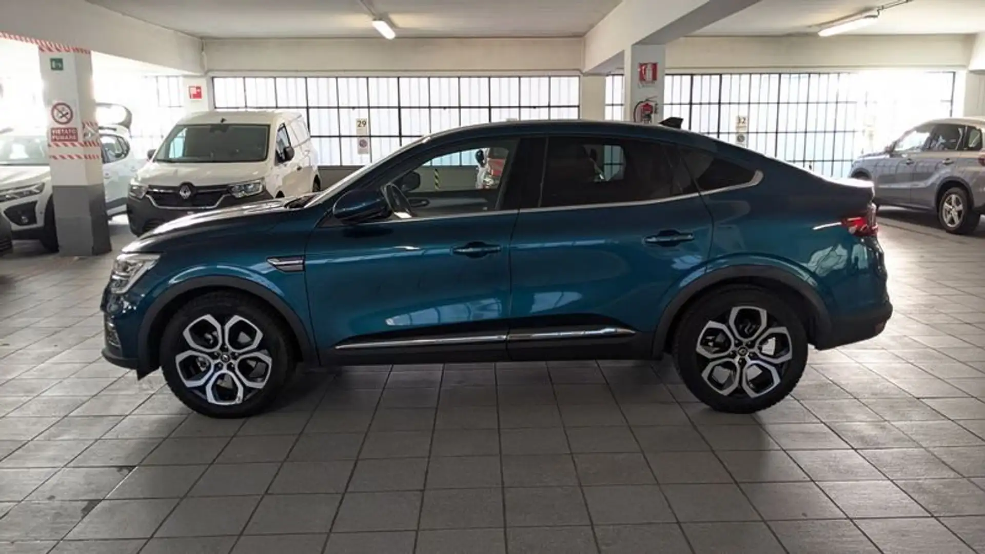 Renault Arkana Hybrid E-TECH 145 CV Intens Blu/Azzurro - 2