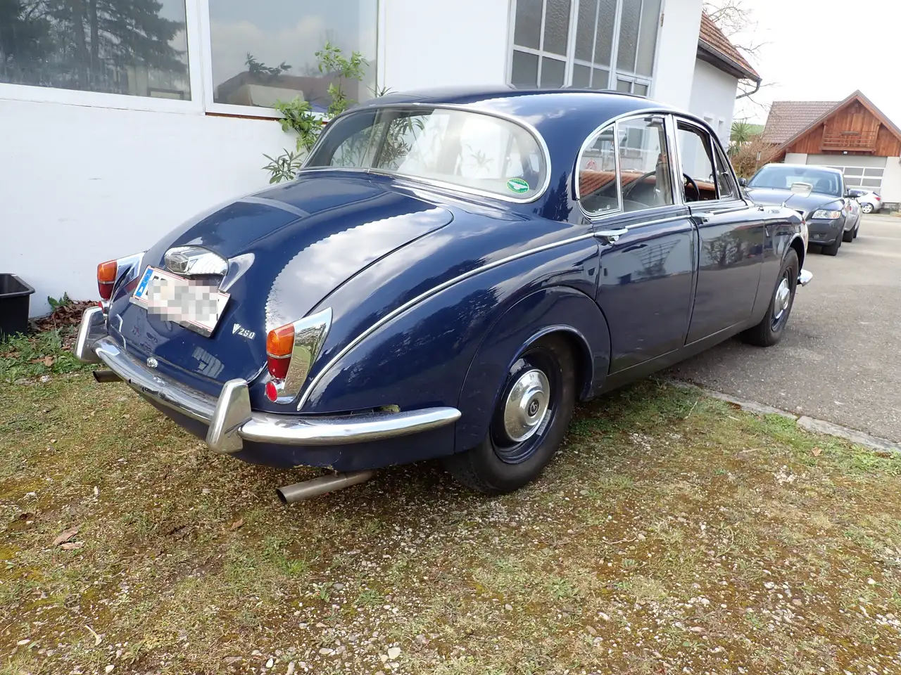 Jaguar Daimler 250 V8 / Serie 2, foto 4