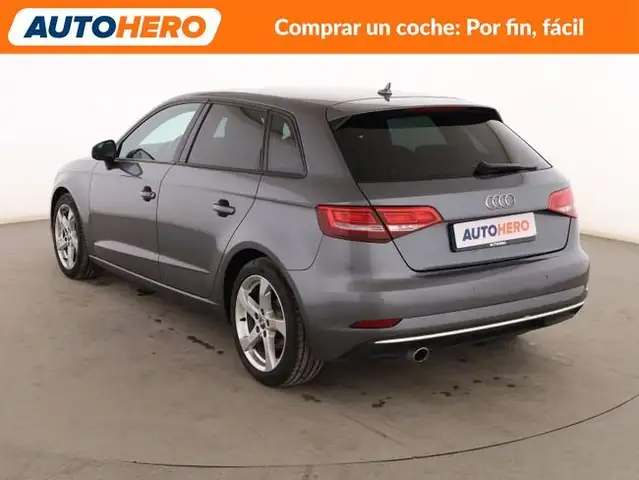 Audi A3 view 4