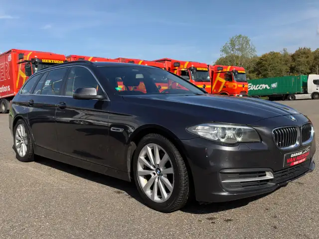 BMW 518 BMW 518d TOURING AUTOMAAT 2015 EURO 6 GARANTIE