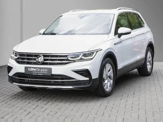 Volkswagen Tiguan view 3