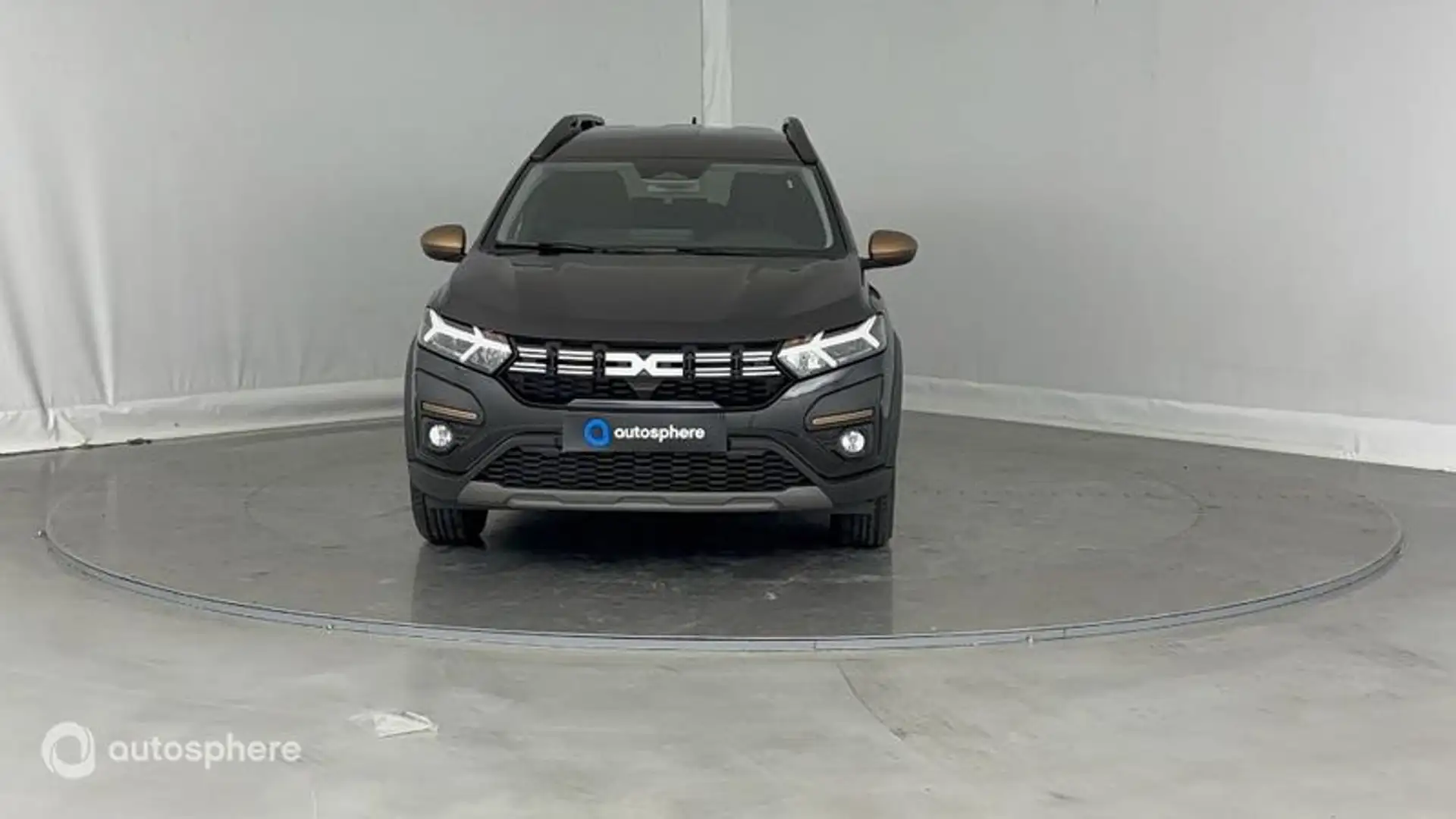 Dacia Jogger 1.6 hybrid 140ch Extreme+ 7 places -24 - 2