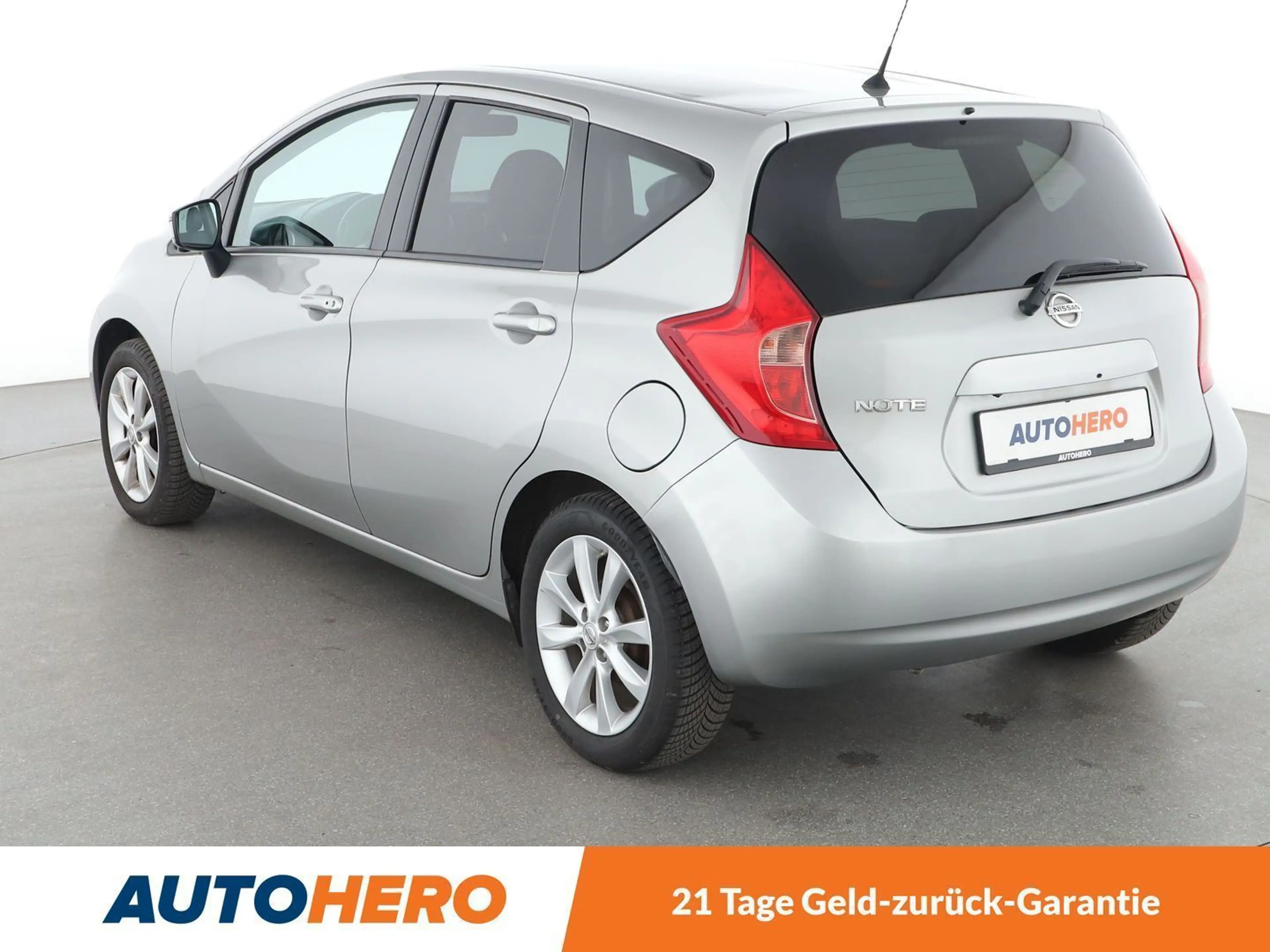 Nissan Note 1.2 Tekna *NAVI*360CAM*TEMPO*ALU*KLIMA* — photo 4