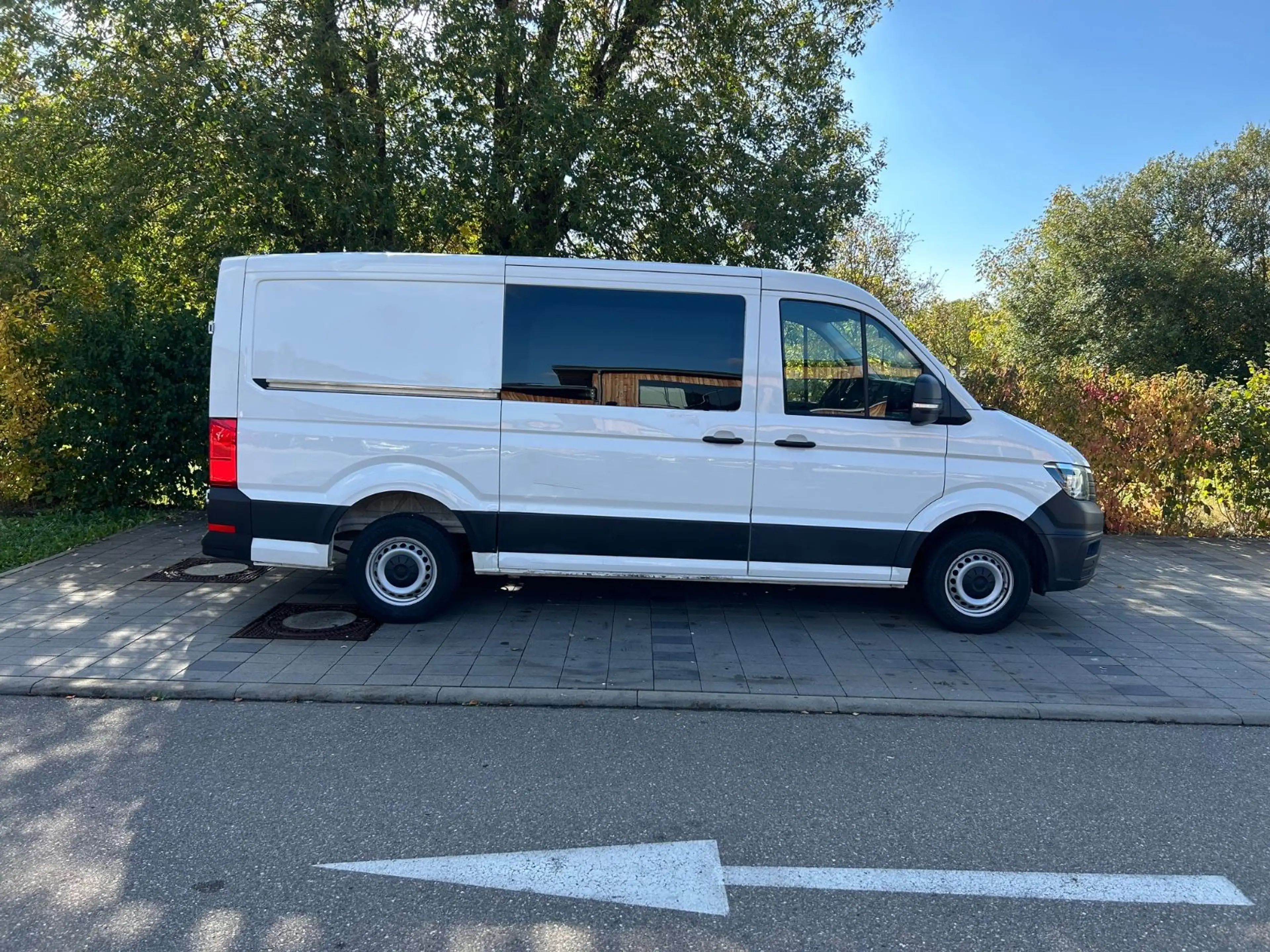 Volkswagen Crafter Kasten 30 mittellang FWD EcoProfi — photo 7
