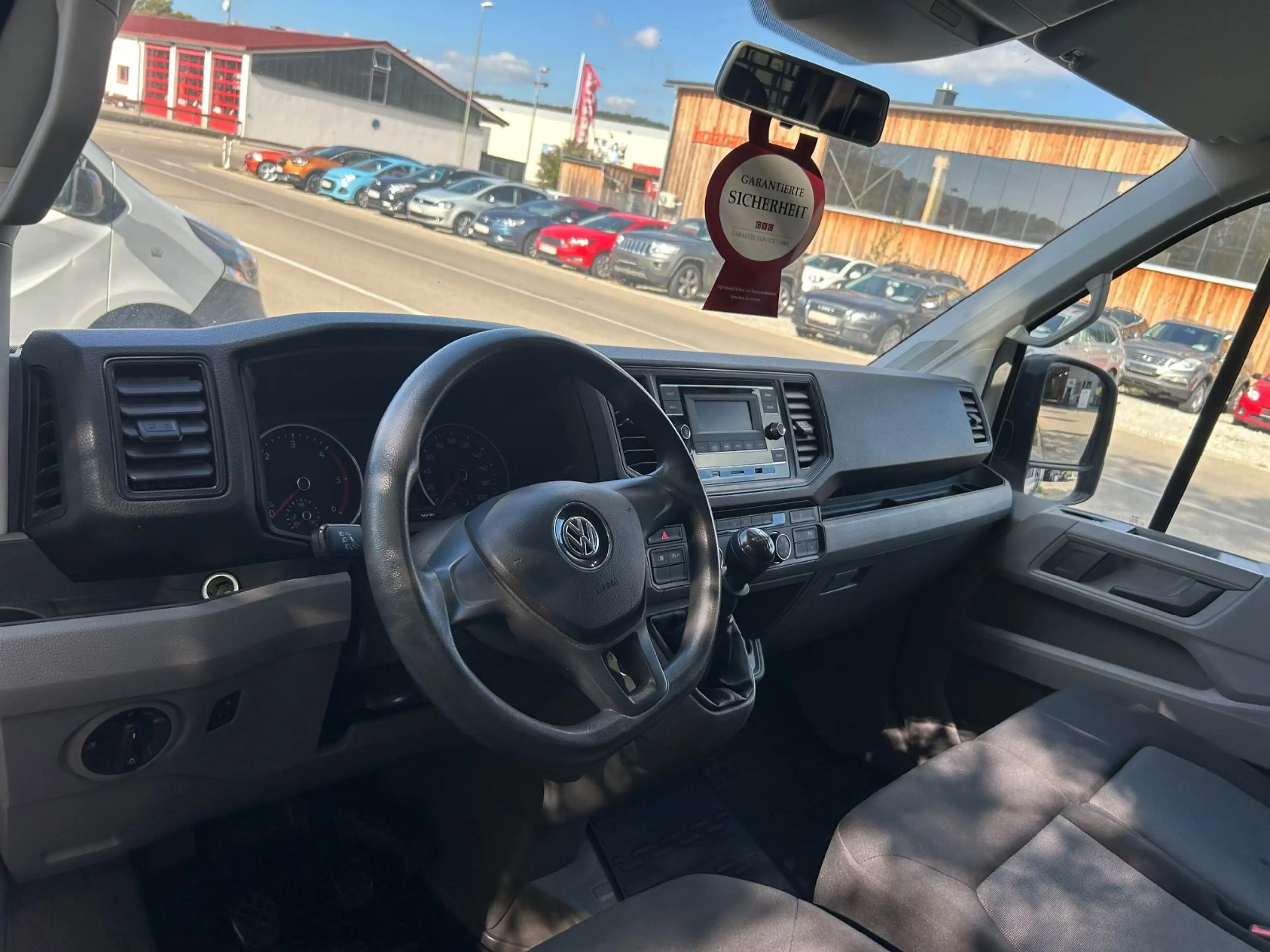 Volkswagen Crafter Kasten 30 mittellang FWD EcoProfi — photo 10