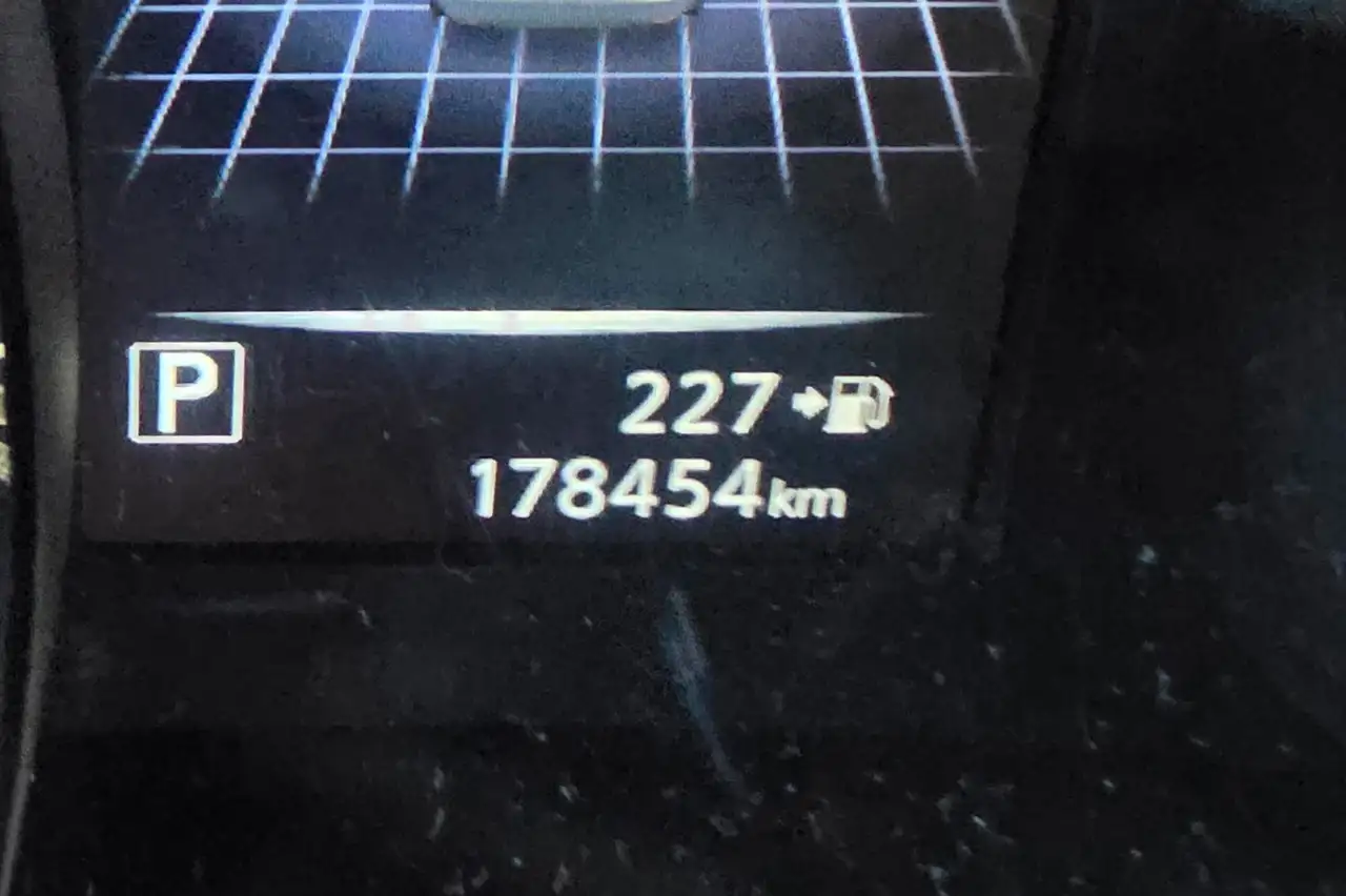 Nissan Qashqai снимка Nissan Qashqai