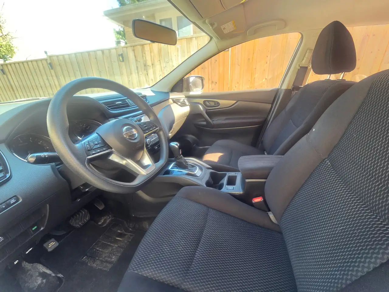 Nissan Qashqai снимка Nissan Qashqai