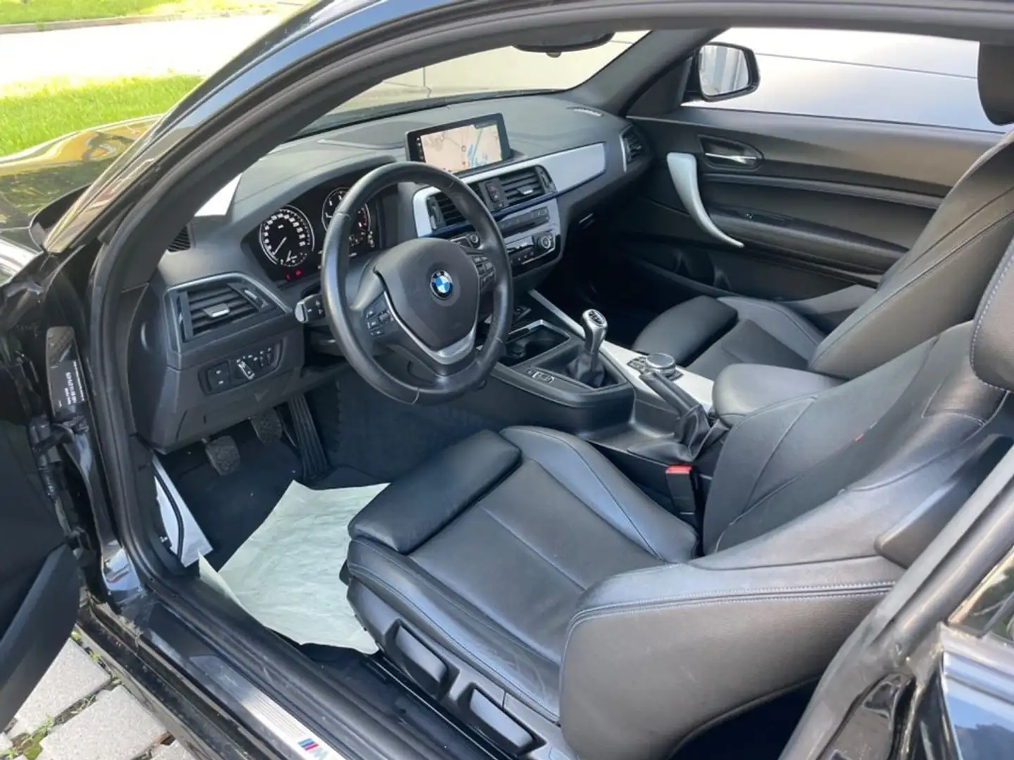 BMW 220 d Coupé Msport Nero - 2