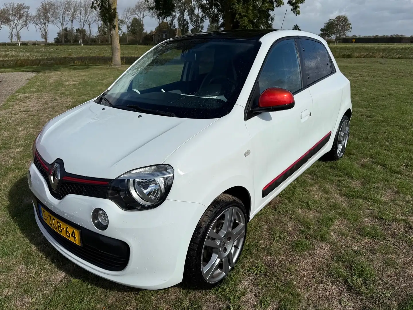 Renault Twingo SCe 70 Start&Stop Luxe Expression - 2
