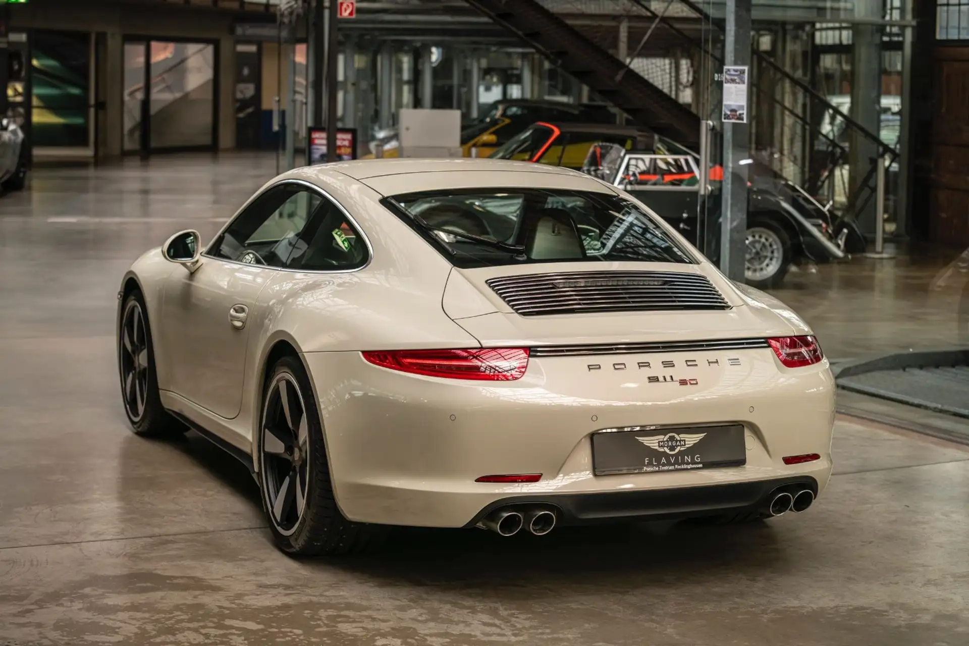 포르쉐 911 Carrera S Coupe 2013 화이트 사진 4