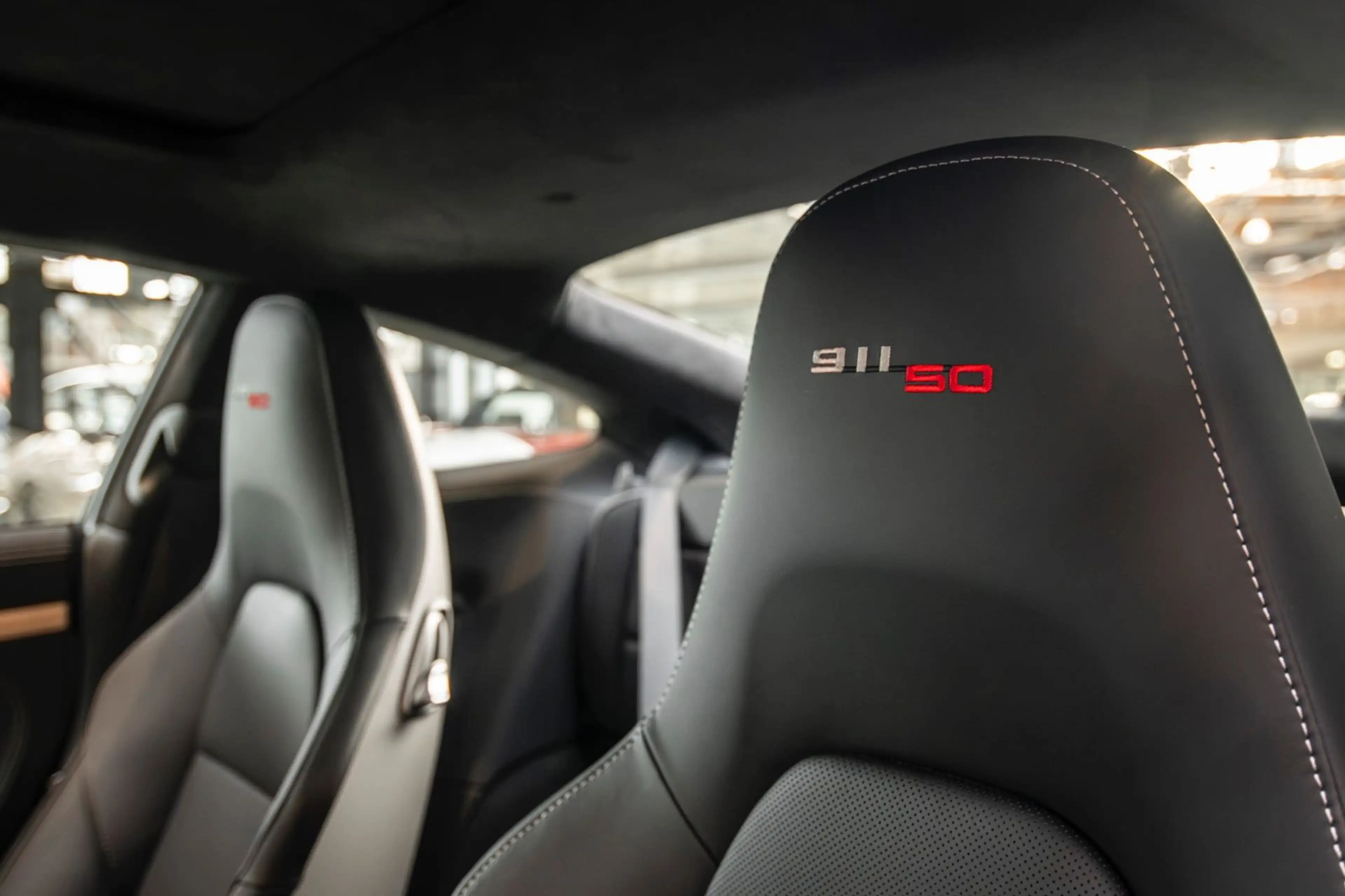 Porsche 991 .1 Carrera S - 50 Jahre 911 - 1. Hand - — photo 28