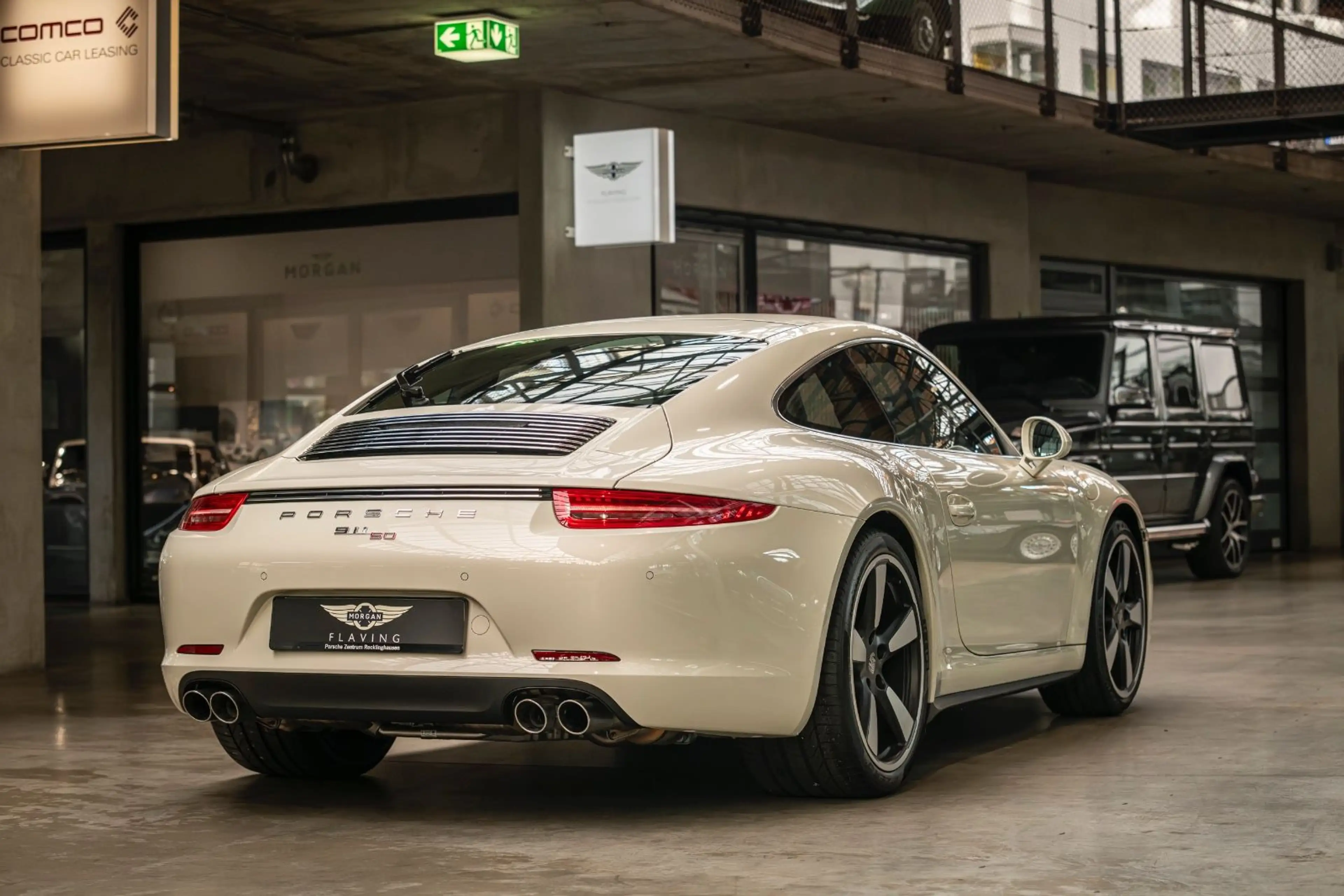 Porsche 991 .1 Carrera S - 50 Jahre 911 - 1. Hand - — photo 9