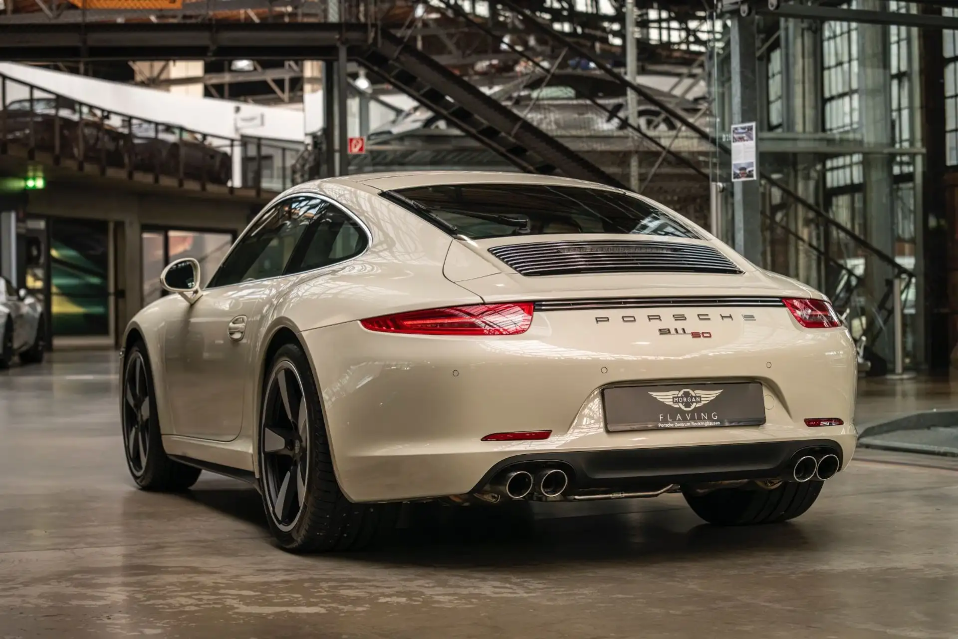 포르쉐 911 Carrera S Coupe 2013 화이트 사진 5