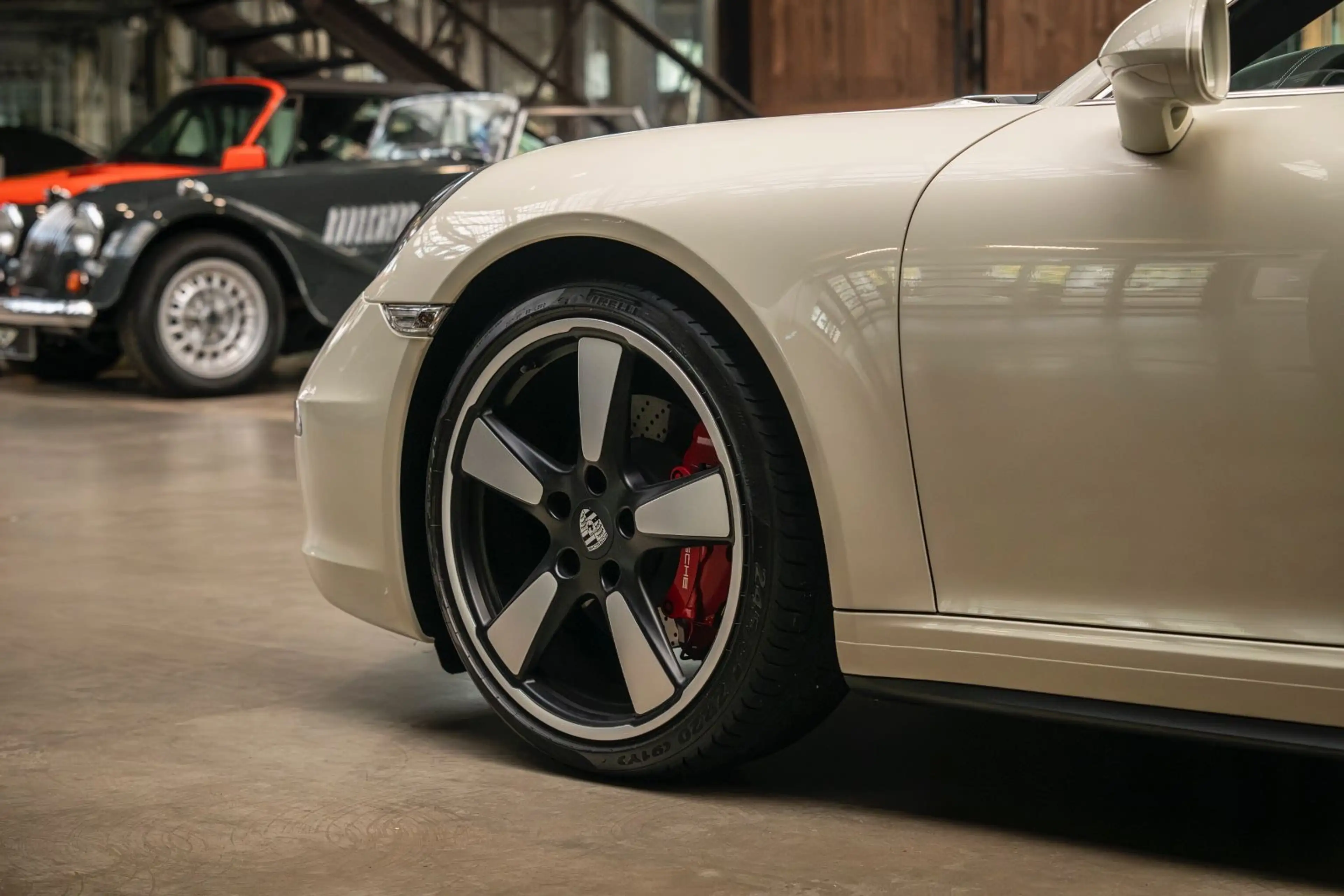 Porsche 991 .1 Carrera S - 50 Jahre 911 - 1. Hand - — photo 18