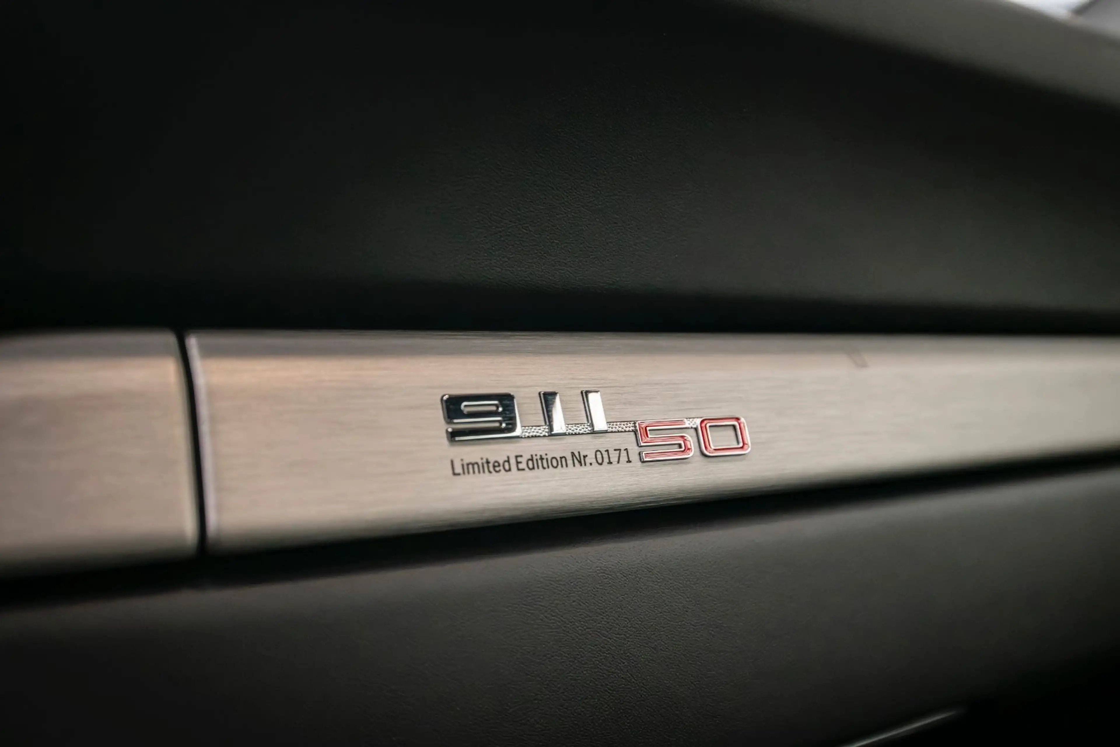 Porsche 991 .1 Carrera S - 50 Jahre 911 - 1. Hand - — photo 38