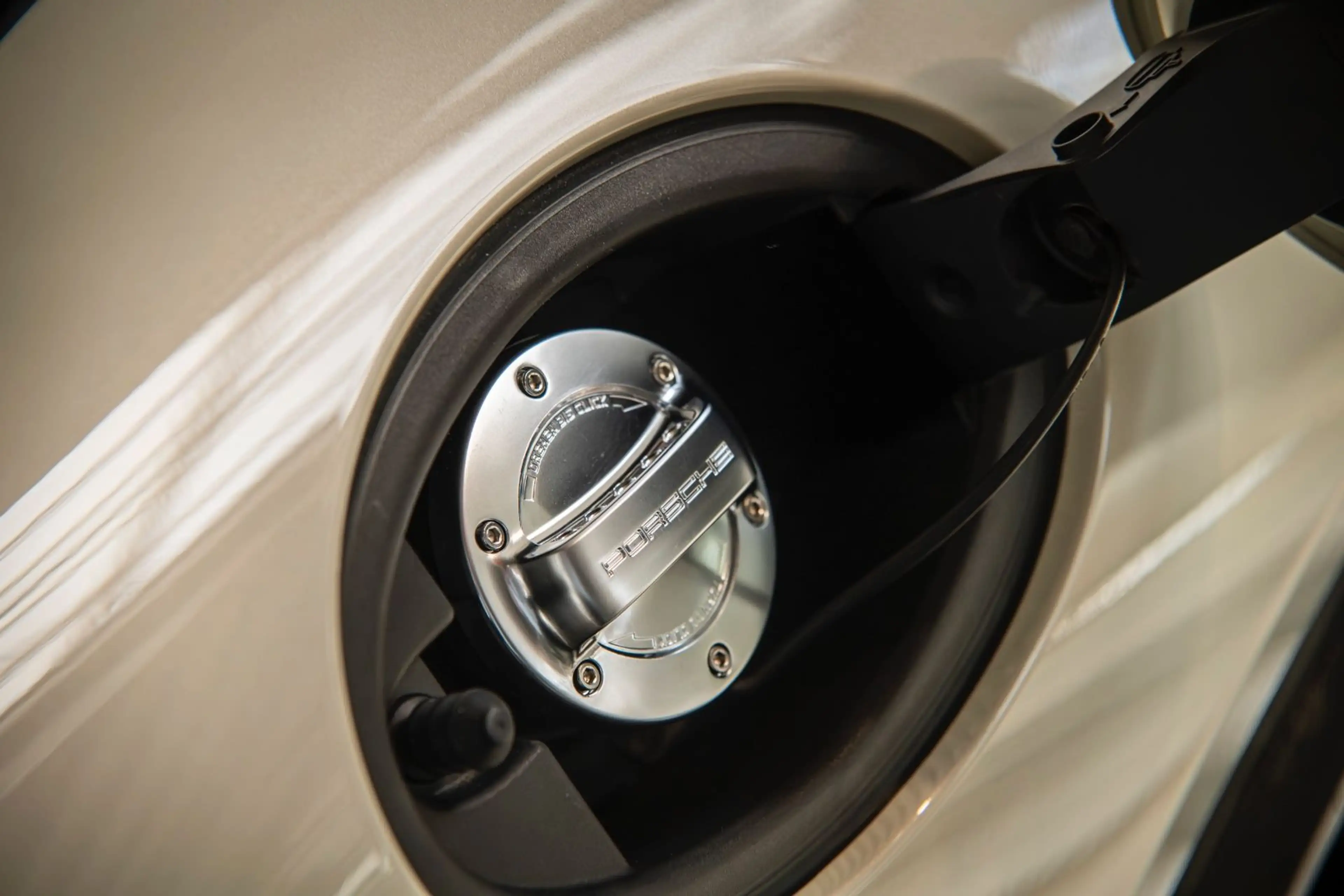 Porsche 991 .1 Carrera S - 50 Jahre 911 - 1. Hand - — photo 22