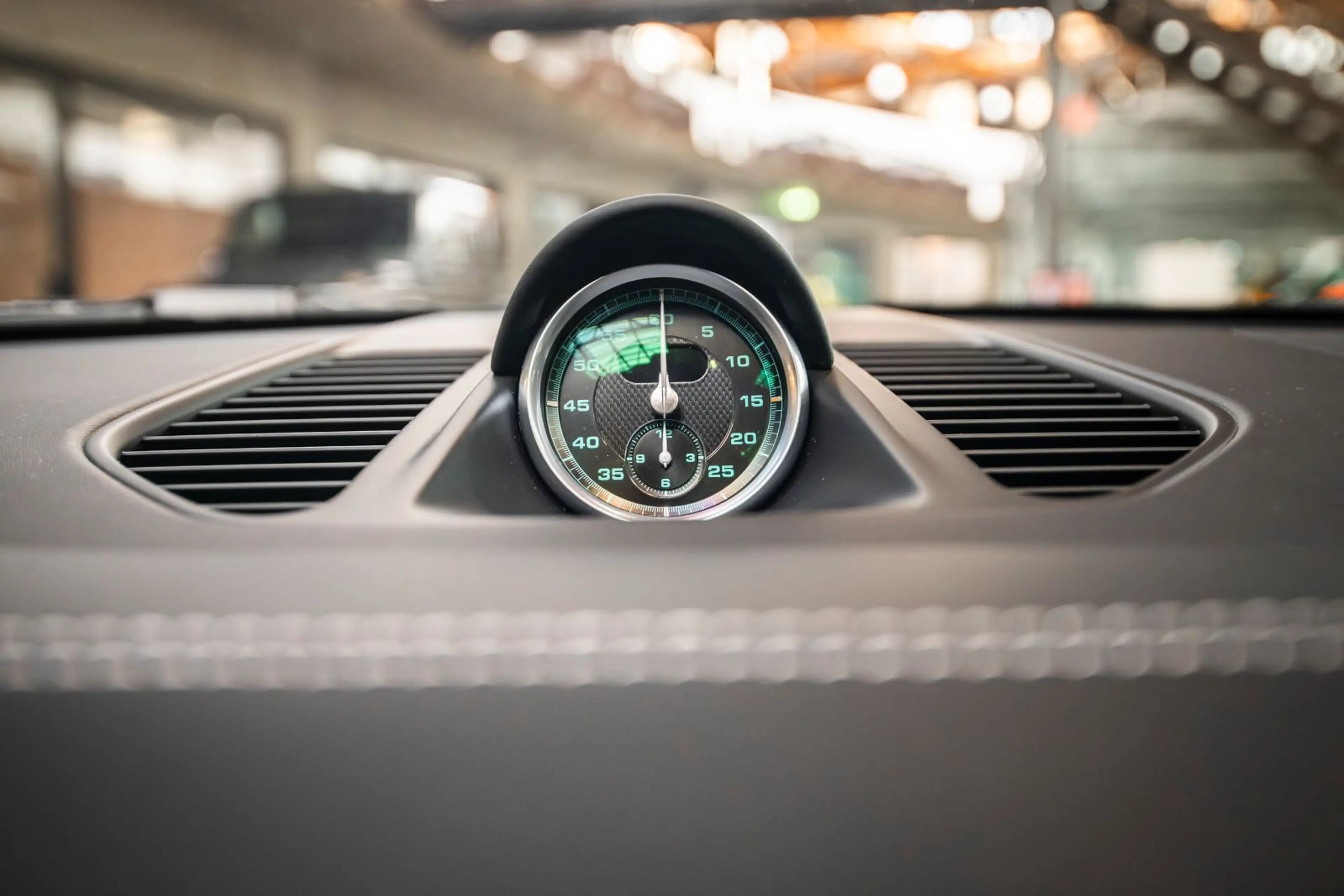 Porsche 991 .1 Carrera S - 50 Jahre 911 - 1. Hand - — photo 36