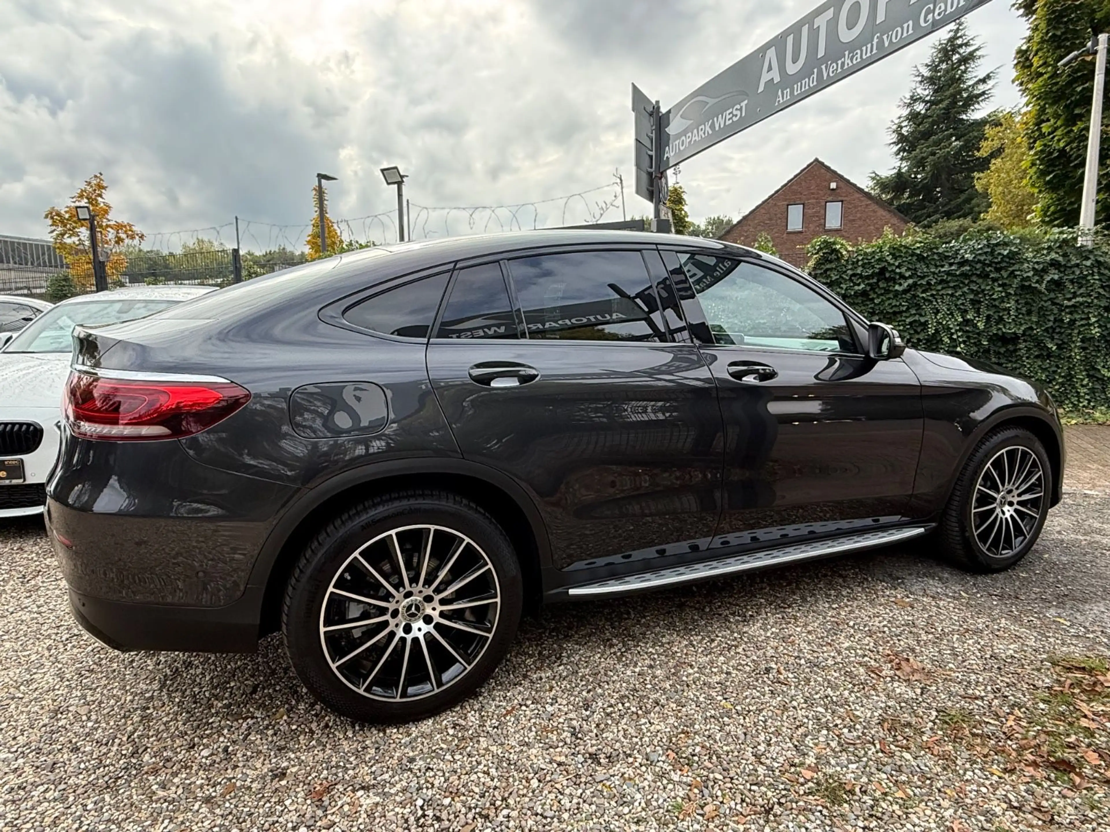 Mercedes-Benz GLC 200 GLC Coupe GLC 200 4Matic*NIGHT*MEMORY*AIR MATIC — photo 4