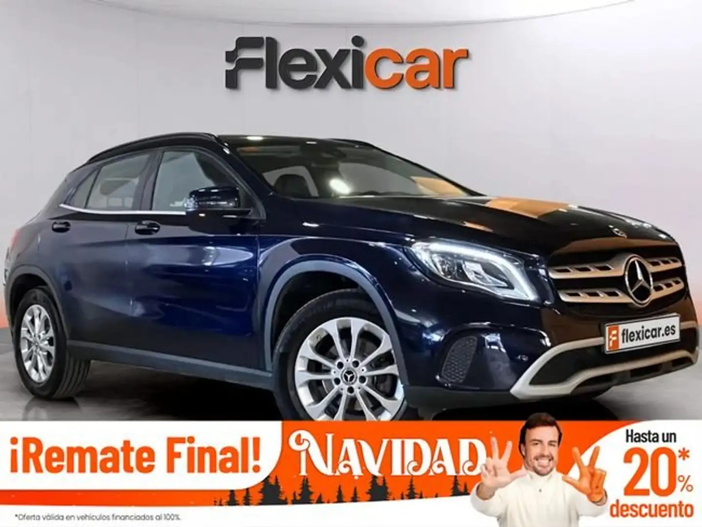 Mercedes-Benz GLA 180 Bleu - 1