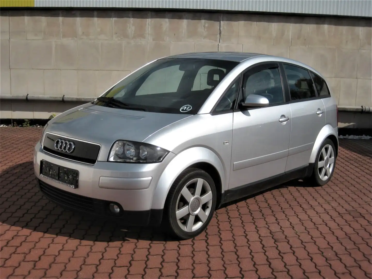 Audi A2 1.4 * Service + TÜV neu * Silber - 2
