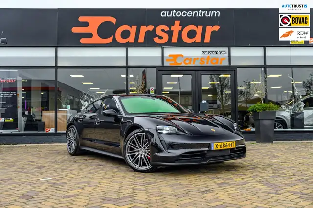 Porsche Taycan 4S Performance 84 kWh|Panorama|Sport|