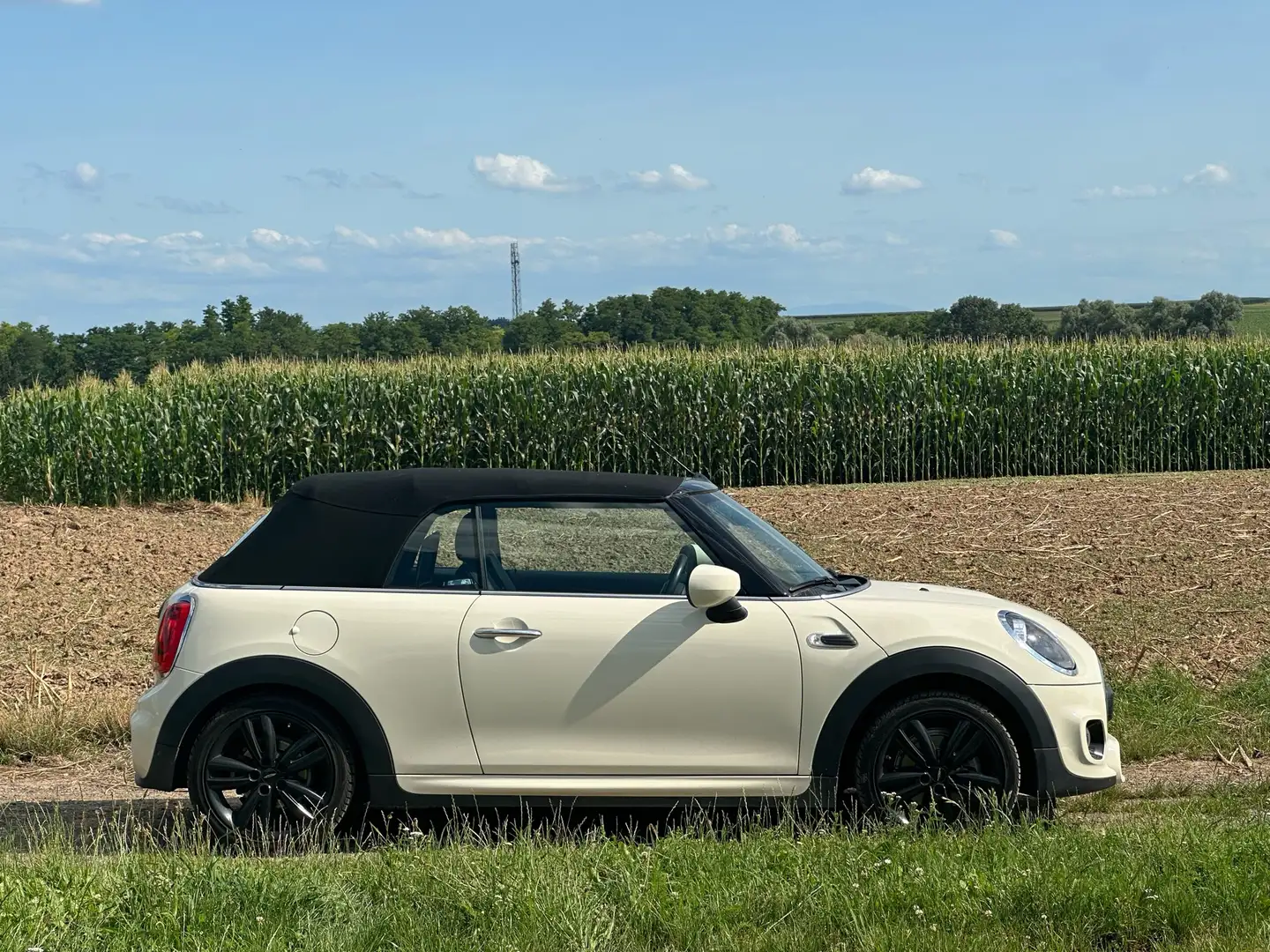 MINI One Cabrio Cabriolet 102 ch Finition JCW Béžová - 2