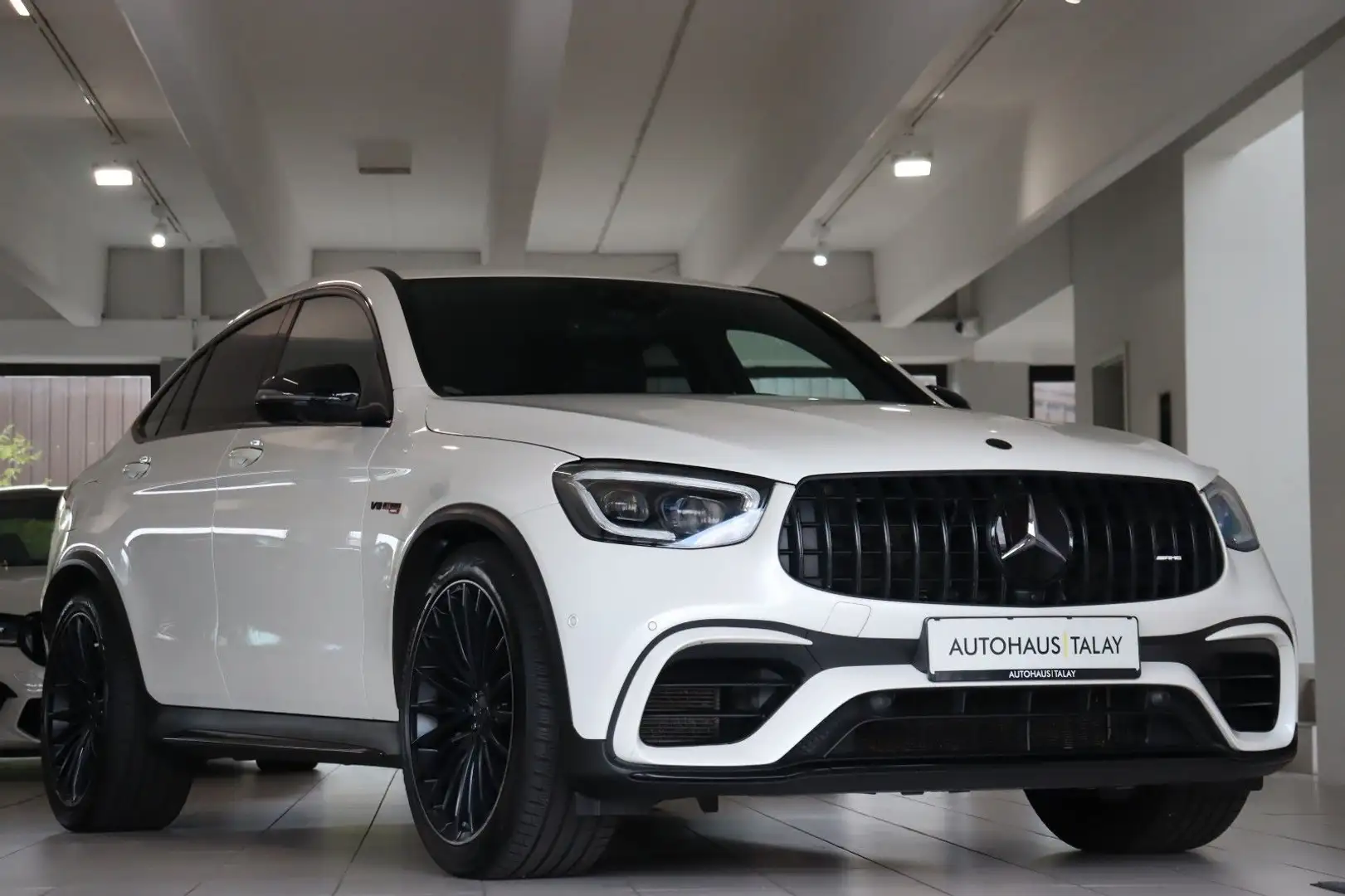 Mercedes-Benz GLC 63 AMG GLC 63 S Coupe AMG 4Mat Night/Burm3D/Sitzb./ACC Weiß - 1