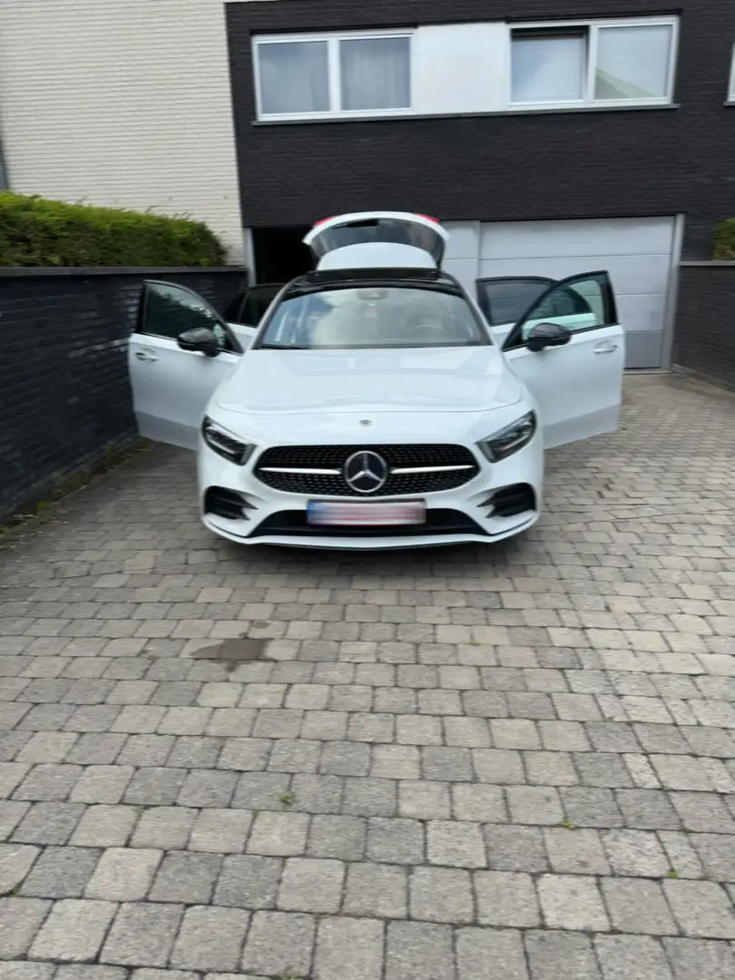 Mercedes-Benz A 200 PACK AMG - 1