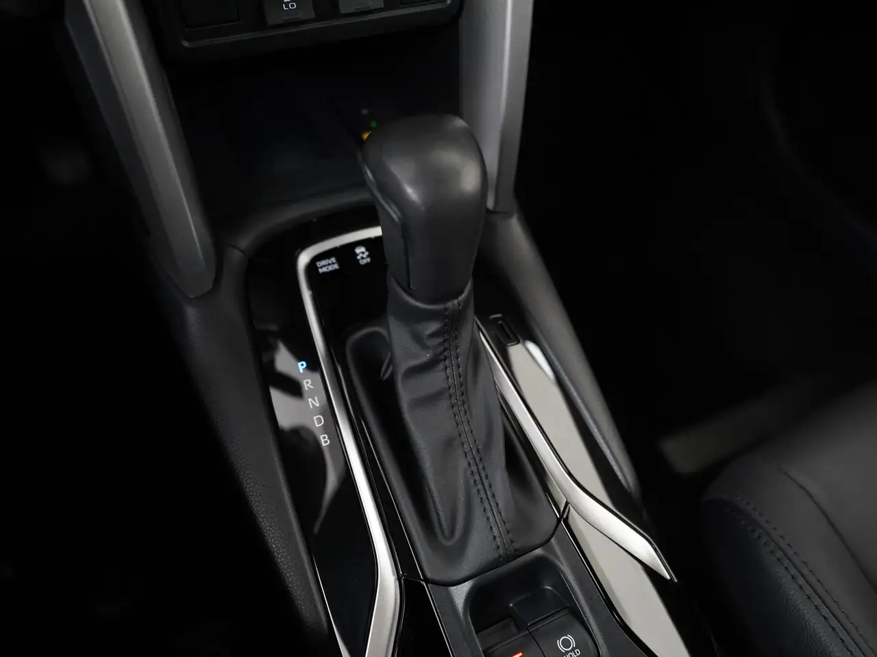 Toyota Corolla Cross Hybrid 140 Style Leder Elektr stoelverstelling, миниатюра 10