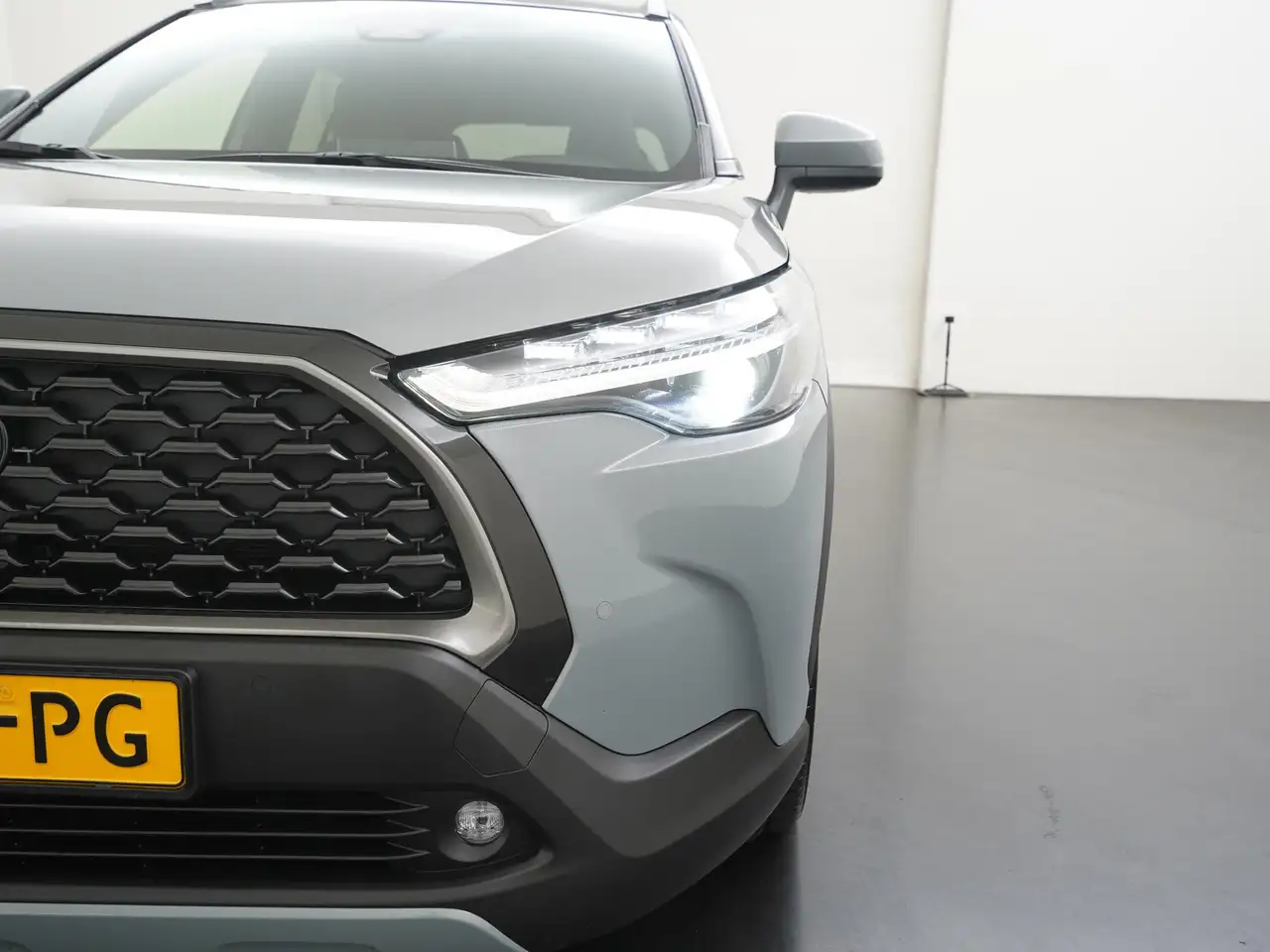 Toyota Corolla Cross Hybrid 140 Style Leder Elektr stoelverstelling, миниатюра 20