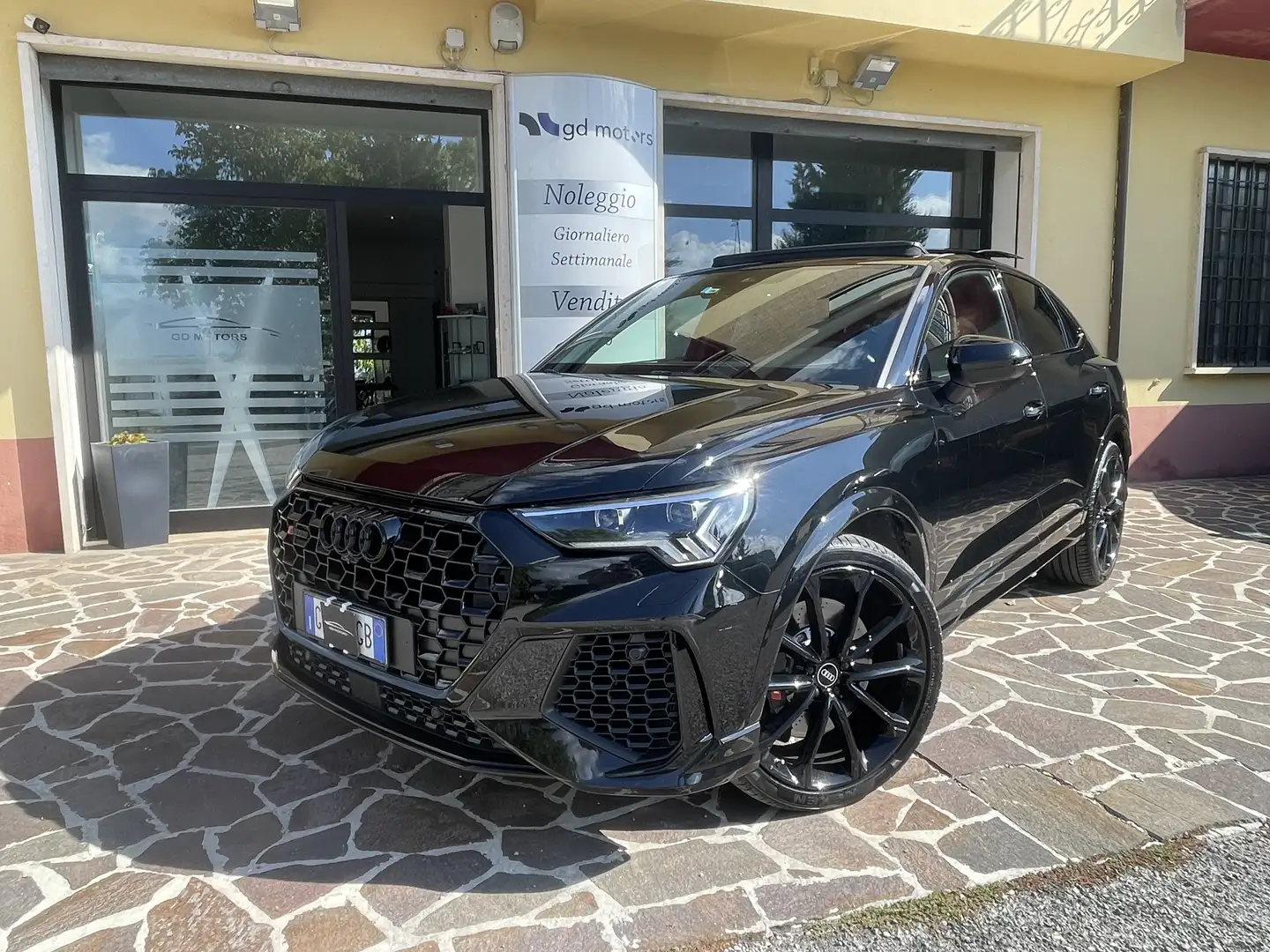 Audi RS Q3 Q3 I 2019 Sportback Sportback 2.5 quattro s-tronic Noir - 1