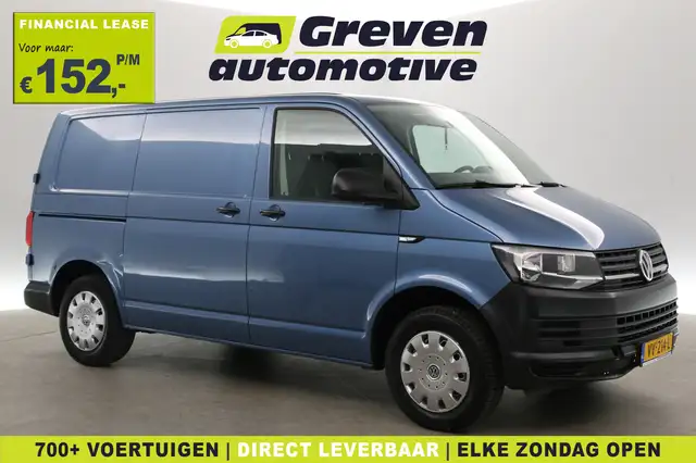 2016 Volkswagen Transporter in Blue for sale