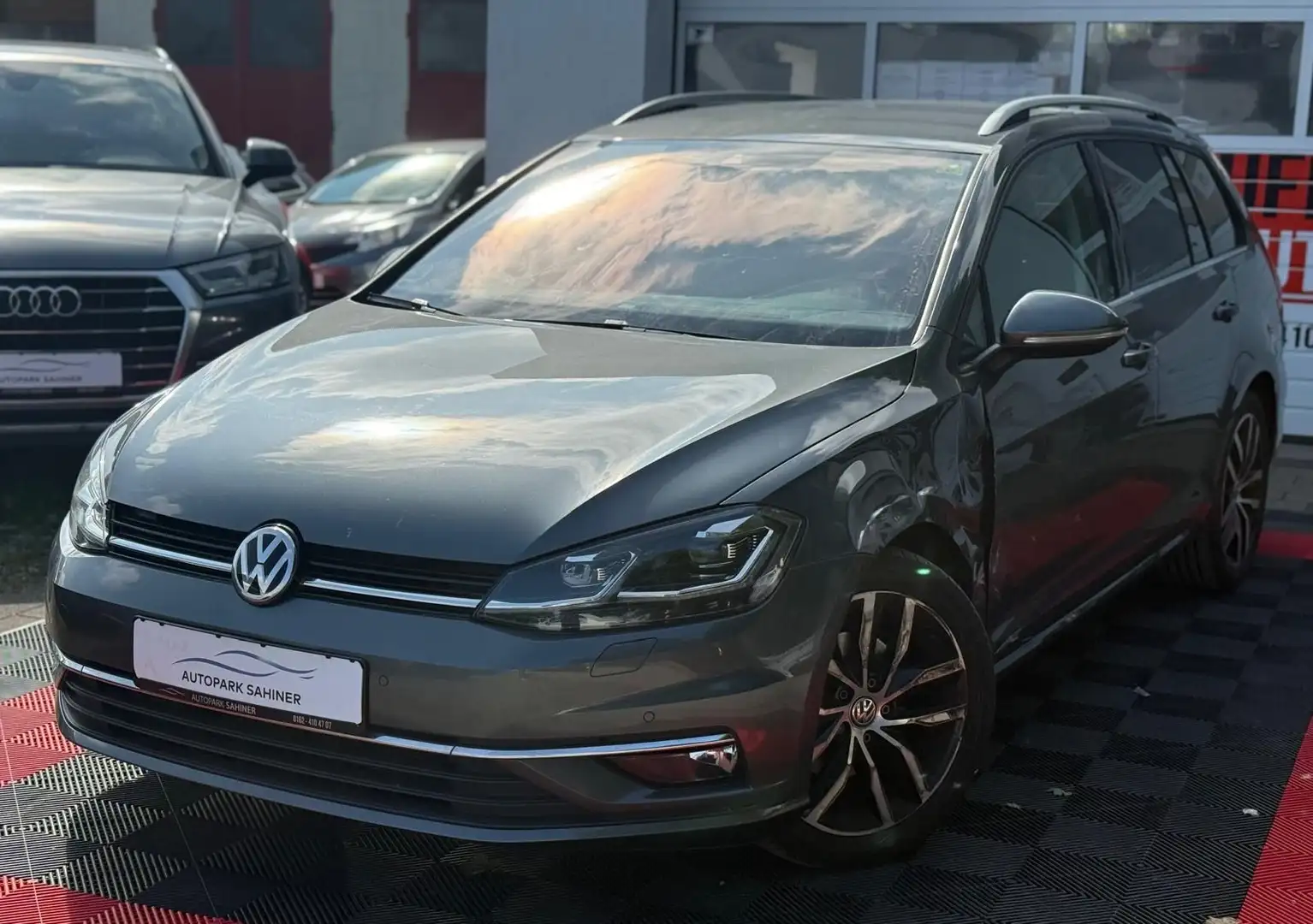 Volkswagen Golf VII Variant Highline R-LINE/VIRTUELL/DSG/IQ Grau - 2