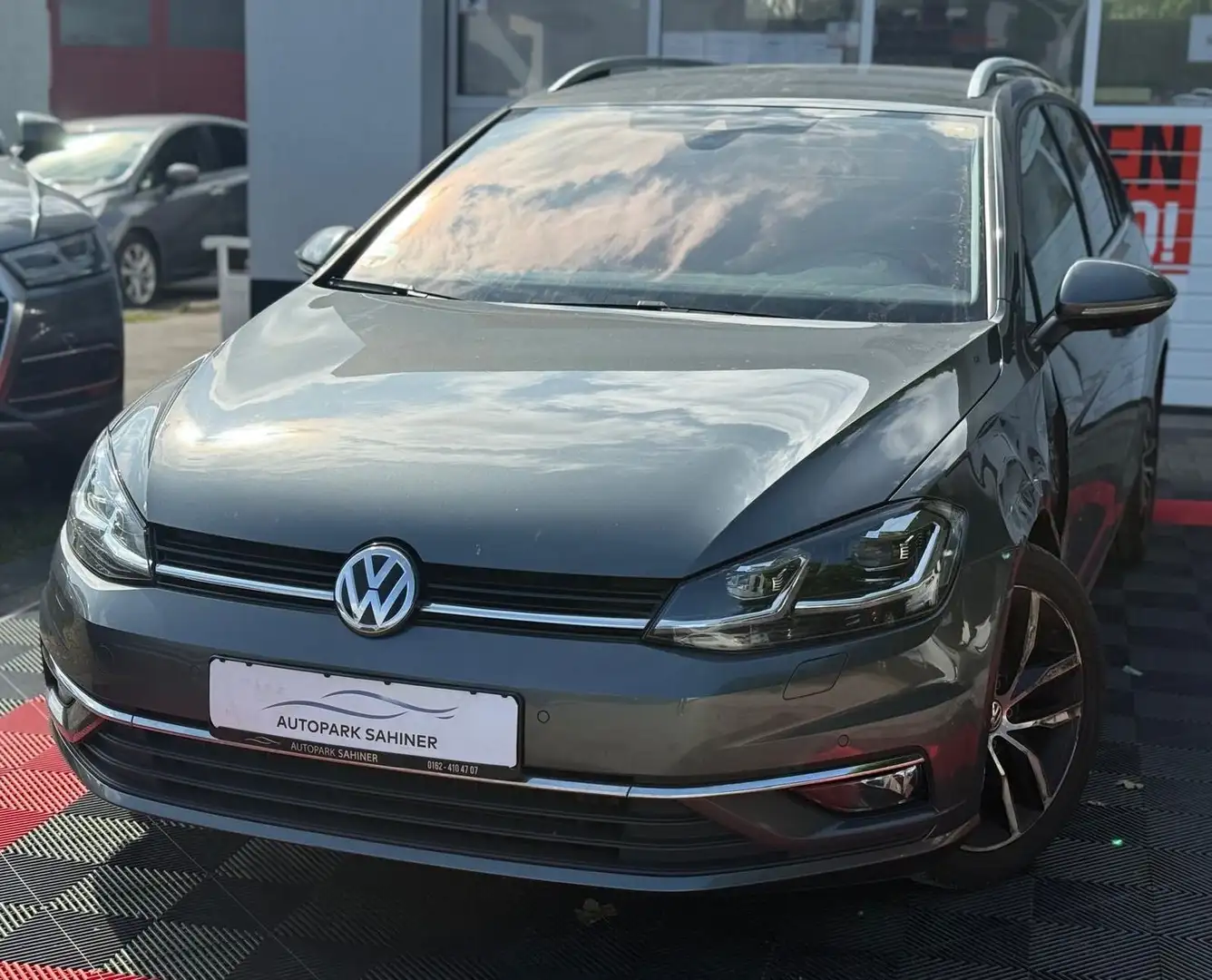 Volkswagen Golf VII Variant Highline R-LINE/VIRTUELL/DSG/IQ Grau - 1