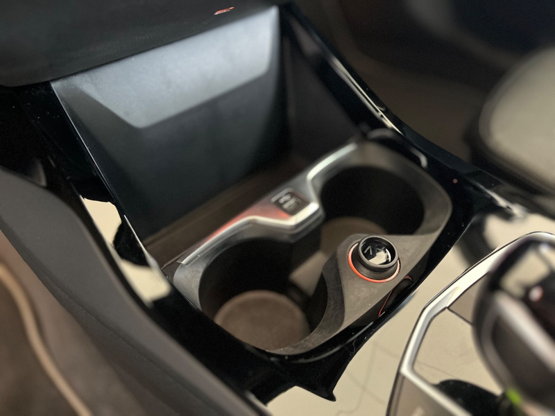 BMW 118 i SportLine HUD 18" CockpProf LED Navi — photo 20