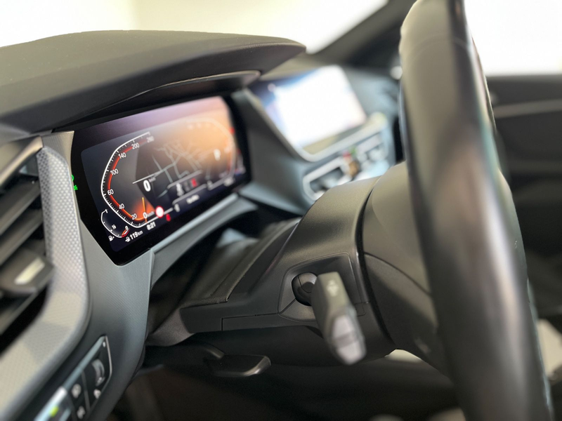 BMW 118 i SportLine HUD 18" CockpProf LED Navi — photo 18