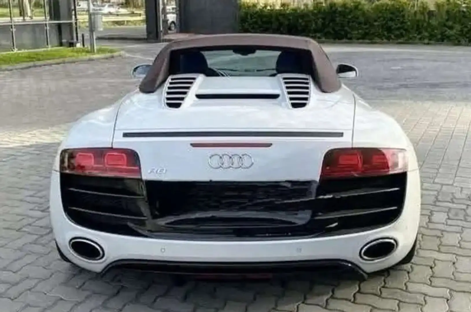 Audi R8 Spyder 5.2 V10 quattro r-tronic Blanc - 1