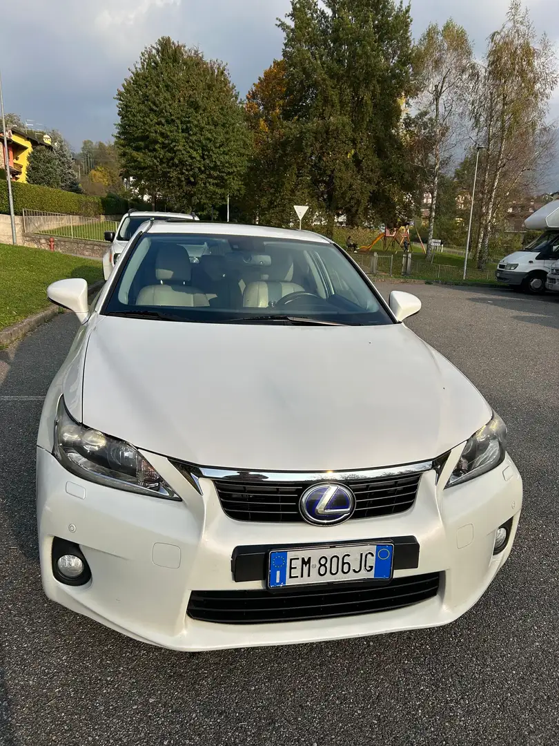 Lexus CT 200h CT 2010 1.8 Luxury cvt Blanco - 1