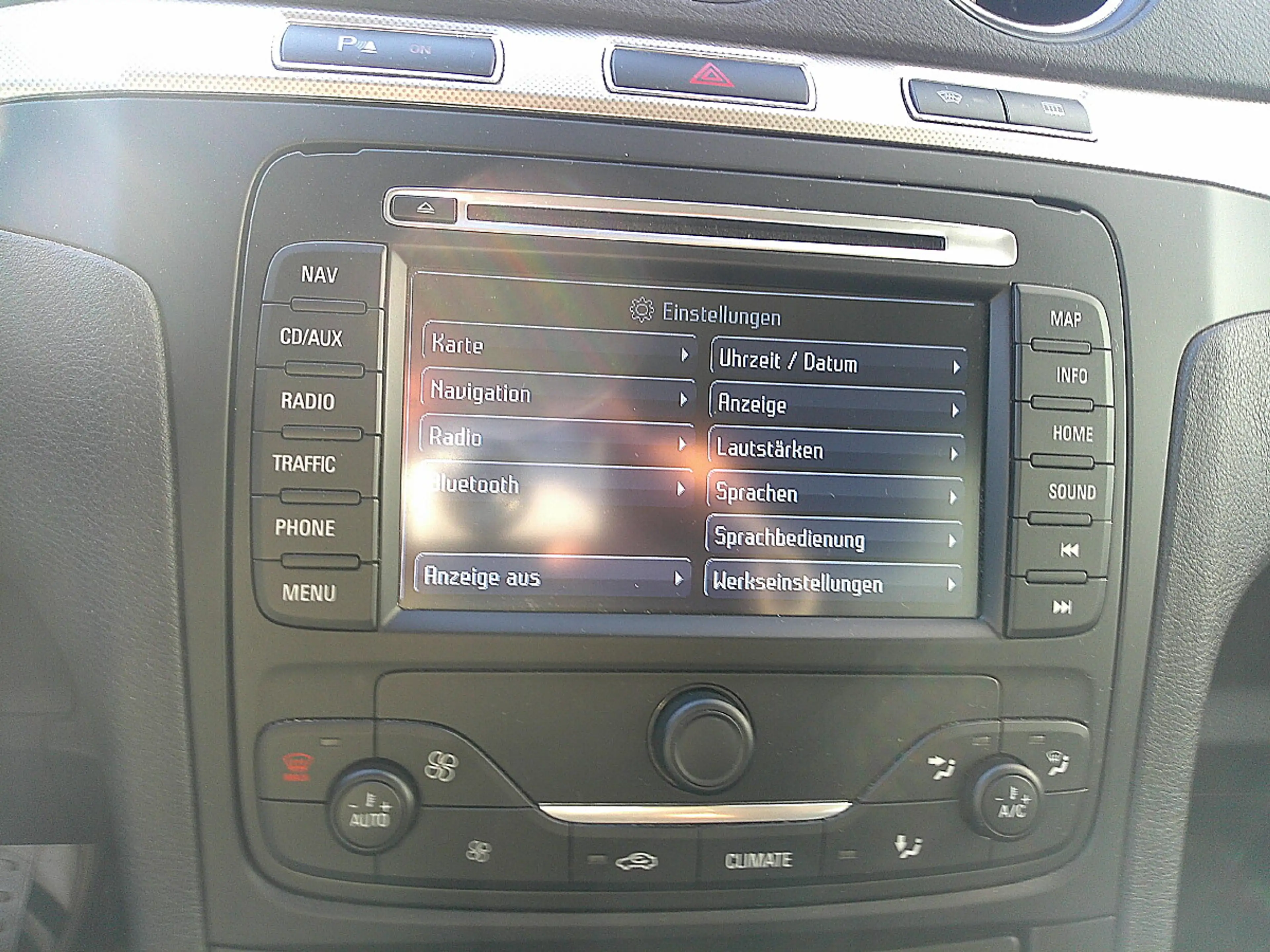 Ford Galaxy Business Plus 2,0 TDCi — photo 15